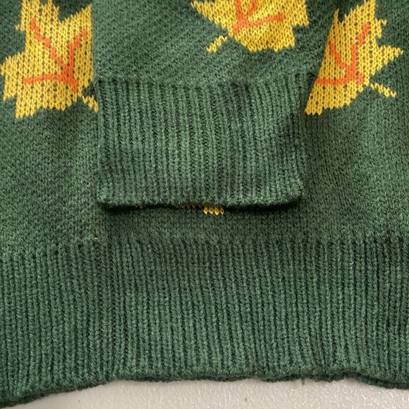 NEW Big Cozy Fall Leaf Sweater - KPJ Green Fall Leaf Knit - Women's Medium - Picture 10 of 12